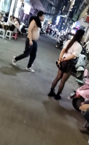 景洪市江北曼斗新村曼斗路零食很